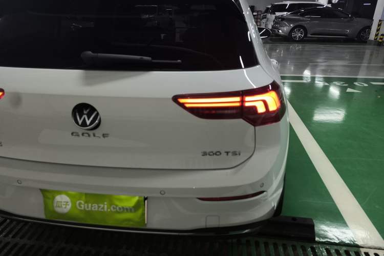 Used Volkswagen Golf 2025 300TSI Pro