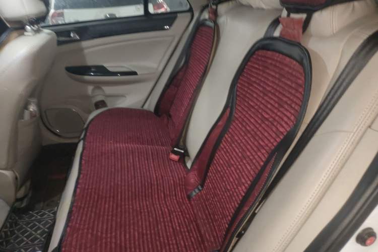 Used BYD e5 2017 300 Prestige Edition