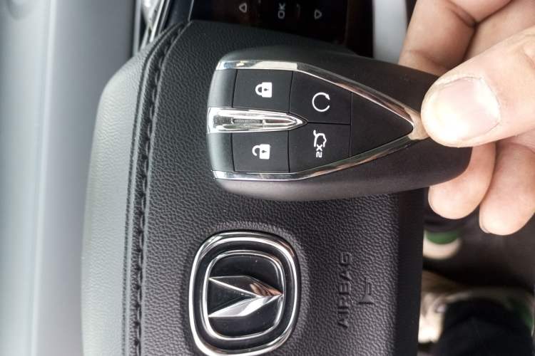 Used Changan UNI-K iDD 2022 Blue Whale iDD 130km 1.5T Excellence Model