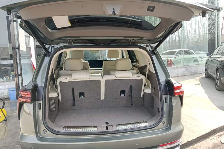 Used Wey Lanshan 2025 Four-Wheel Drive Max