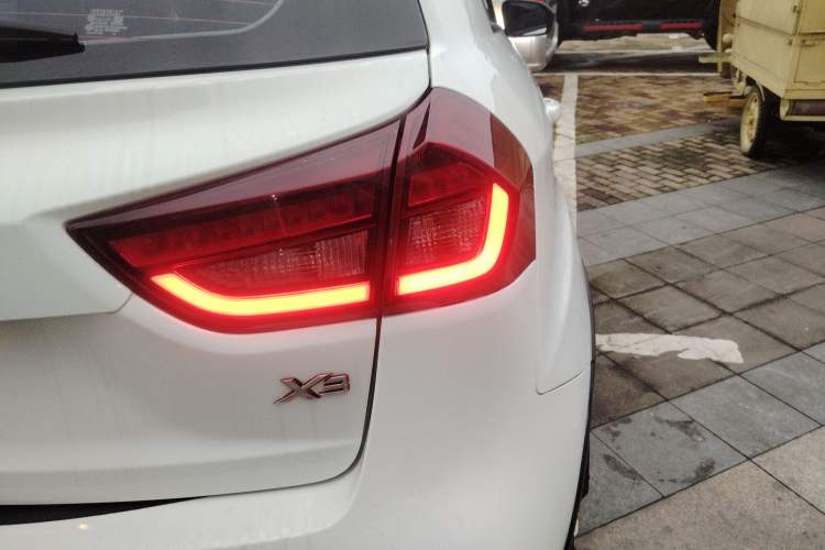 Used Geely Auto Vision X3 2020 1.5L CVT Elite Edition
