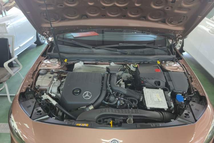 Used Mercedes-Benz A-Class 2020 Restyled A 200 L Sport Sedan Fashion Version