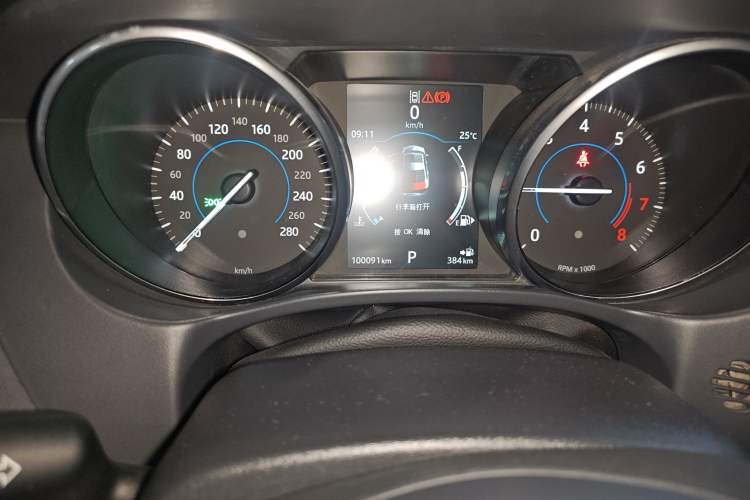 Used Jaguar XE 2017 2.0T 200 PS R-Sport
