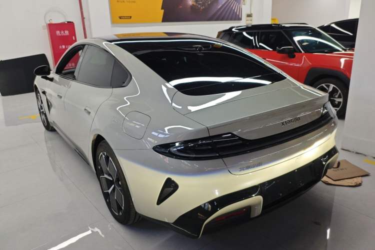 Used Xiaomi Auto SU7 2024 Rear-Drive Long-Range Intelligent Driving Version