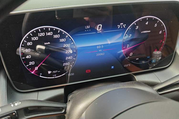 Used Mercedes-Benz GLC 2024 GLC 260 L 4MATIC Luxury Model 5 Seats