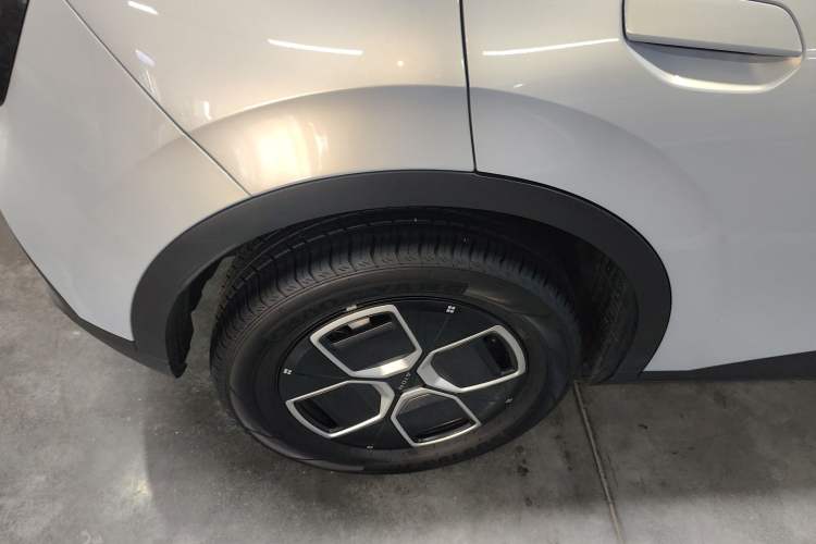 Used AION UT 2025 330 Starlight Edition