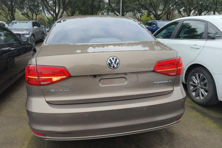 Used Volkswagen Sagitar 2015 1.6L Automatic Comfort Model Rear