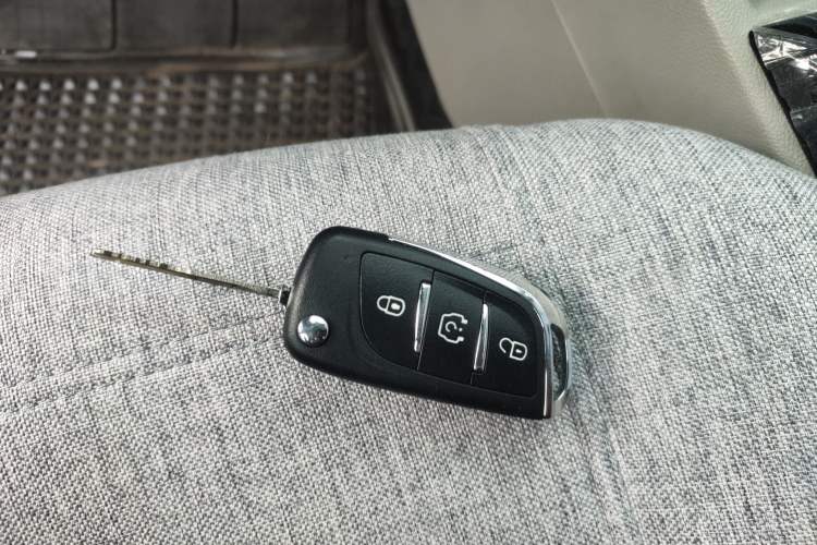 Used JMEV Xiao Qilin 2024 201km Comfort Version Interior 1