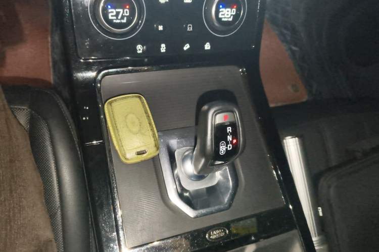 Used Land Rover Range Rover Evoque 2020 249 PS R-DYNAMIC S Sport Edition