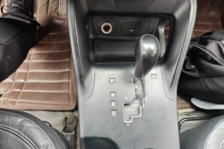 Used Hyundai ix35 2010 2.0L Automatic Two-Wheel Drive Elite Edition GLS
