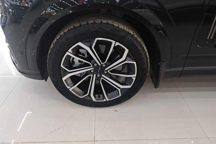 Used Lynk & Co 09 EM-P 2025 2.0TD EM-P Four-Wheel Drive Max Five Seats
