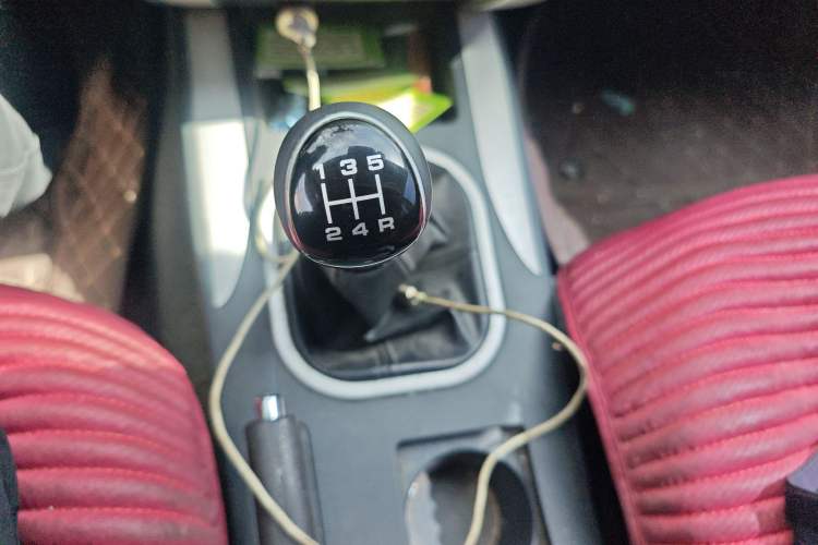 Used Foton Tunland 2016 2.8T E3 Diesel Long Wheelbase Two-Wheel Drive Comfort Edition BJ493ZLQ4