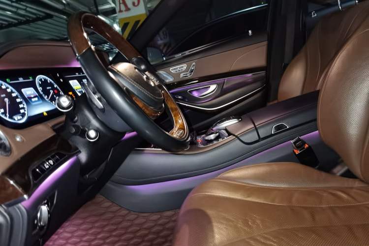 Used Mercedes-Benz Maybach S-Class 2015 S 400 4MATIC Left Front Seat