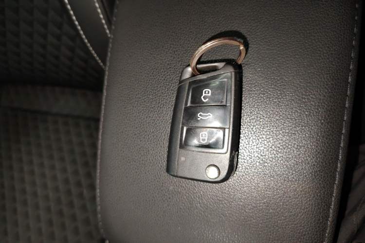 Used Skoda Octavia 2018 1.6L Automatic Luxury Edition