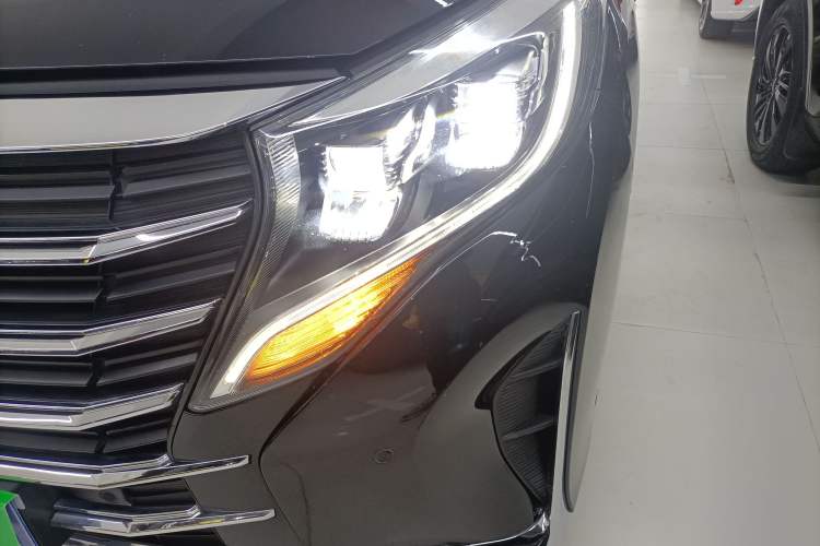 Used GAC Trumpchi M8 2023 Lingxiu Series 390T Ultimate Edition Left Front Headlight