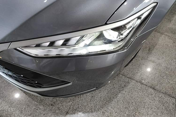 Used BYD Qin PLUS 2024 HONOR Edition DM-i 55KM Leading Model