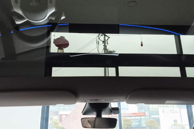 Used Tesla Model Y 2023 Rear-Wheel-Drive Version
