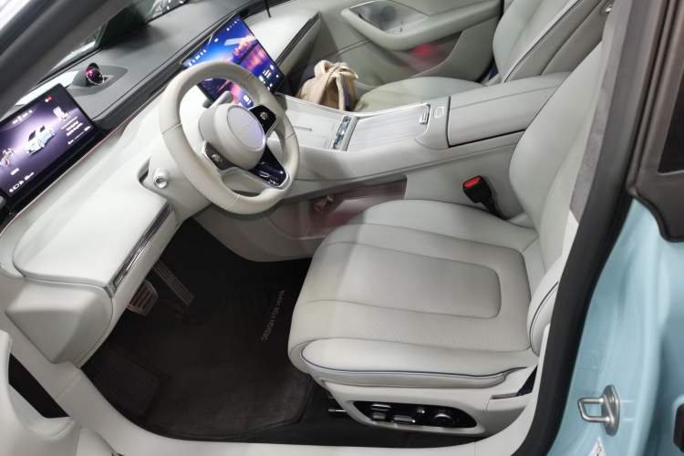 Used Hima Luxeed S7 2024 Ultra Four-Wheel Drive Flagship Edition Left Front Seat