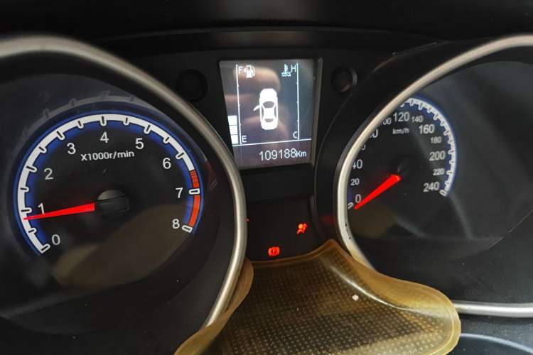 Used Geely Auto GX9 2014 2.4L Manual Two-Wheel Drive Luxury Version