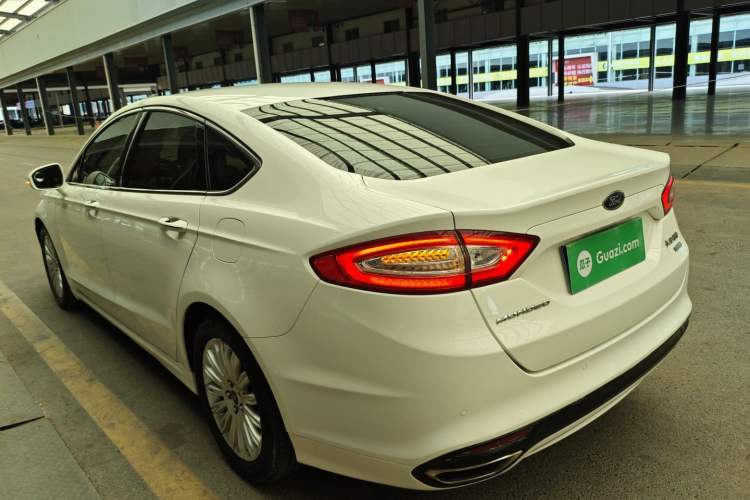 Used Ford Mondeo 2013 2.0L GTDi 200 Fashion Edition Exterior 2