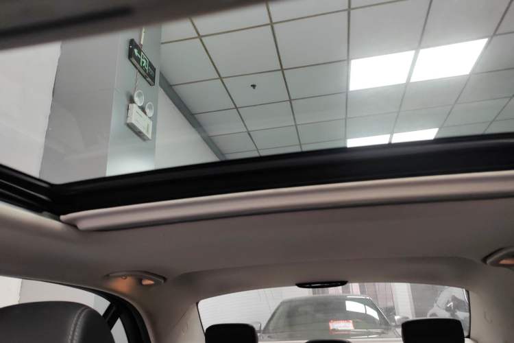 Used Mercedes-Benz C-Class 2017 Restyled C 180 L Fashion Edition Sport Version Headliner