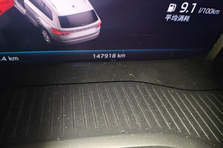 Used Skoda Kodiaq 2019 Facelifted TSI330 7-Seater Two-Wheel-Drive Luxury Enjoyment Edition China VI Standard
