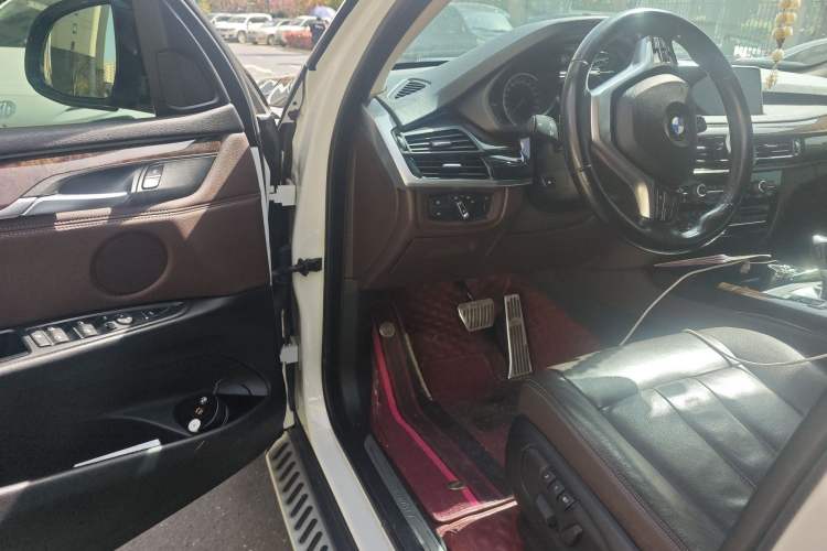 Used BMW X5 2017 xDrive28i