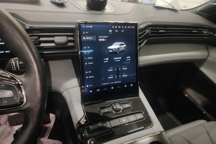 Used Nio ES8 2020 415 KM Signature Edition 7-Seater Version
