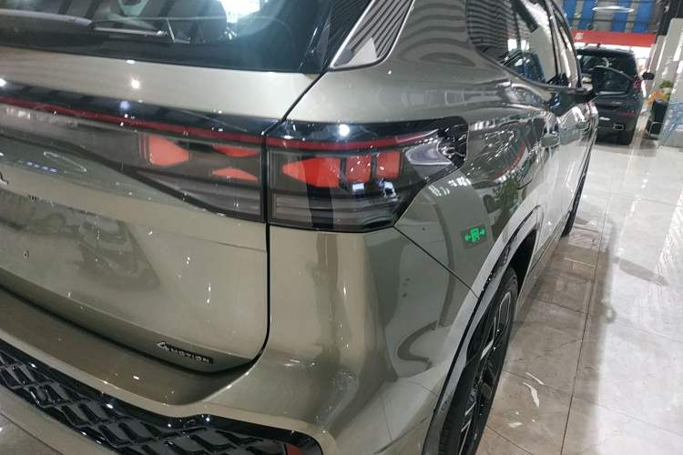 Used Volkswagen Tayron 2025 Tiguan L 380TSI 4Motion Luxury Easy Package
