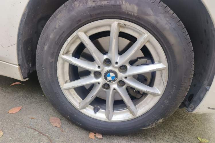 Used BMW 2 Series Active Tourer 2016 218i Fashion Model Right Front Wheel Hub