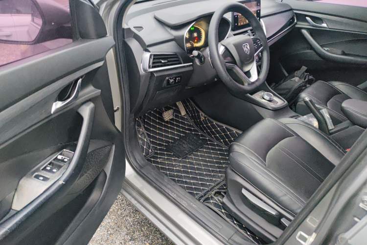 Used Baojun 360 2019 1.5L Automatic Elite Version China VI