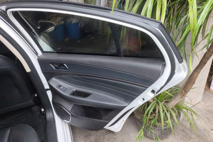 Used Chery Arrizo GX 2019 Pro 1.5T CVT Model Color Version China VI Standard