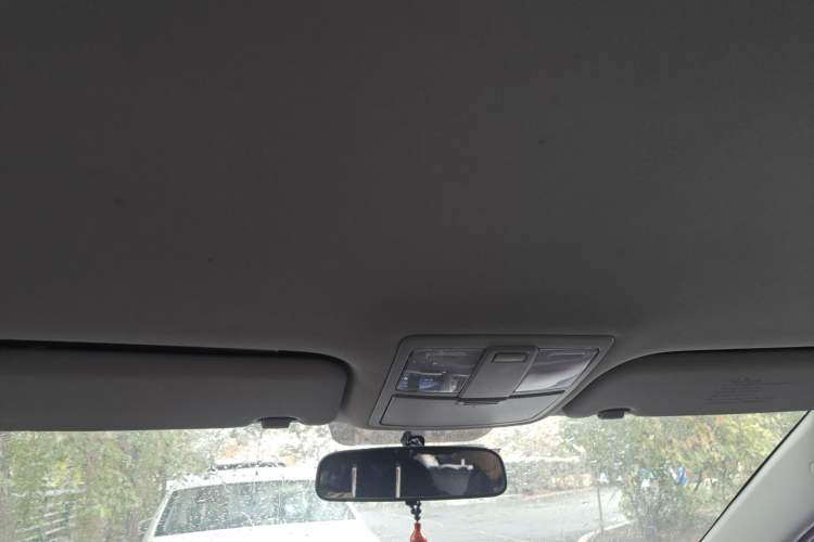 Used Kia Sportage R 2016 2.0L Manual Two-Wheel Drive GL Trim Headliner