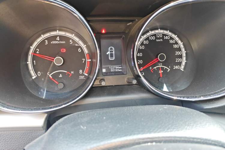 Used Venucia T70 2015 1.6L Manual Ruixing Edition
