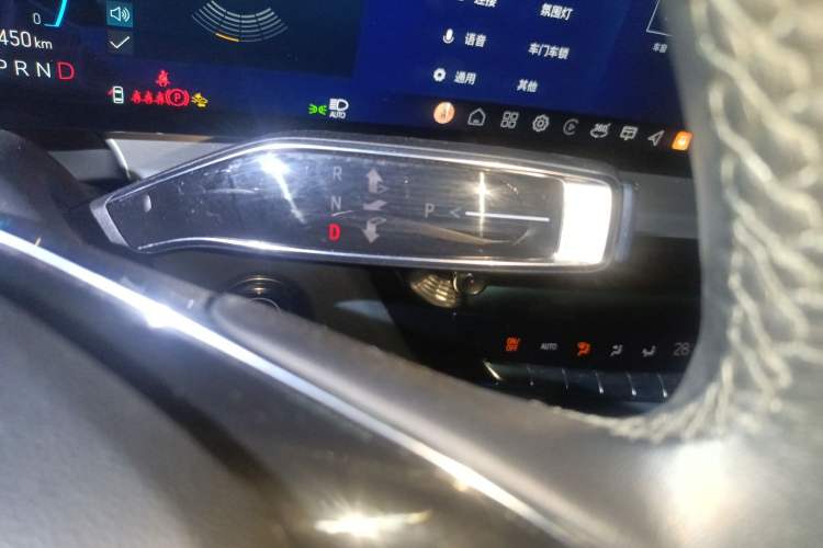 Used Cadillac LYRIQ 2022 Rear-Drive Long-Range Prestige Edition