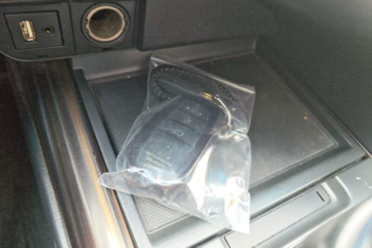 Used Toyota Camry 2018 2.5G Luxury Edition
