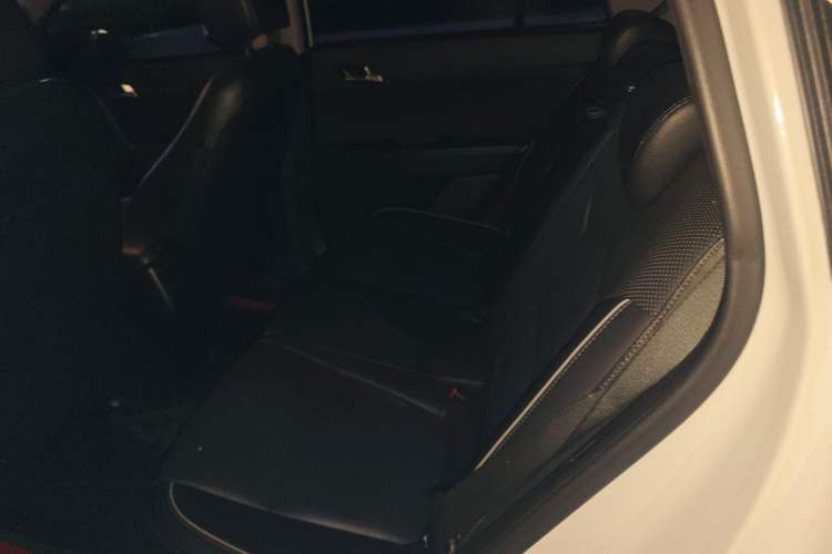 Used Hyundai ix25 2015 1.6L Automatic Two-Wheel Drive Smart GLS Trim
