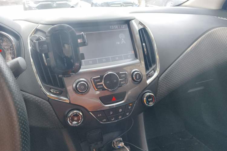 Used Chevrolet Cruze 2015 1.5L Manual Elite Edition