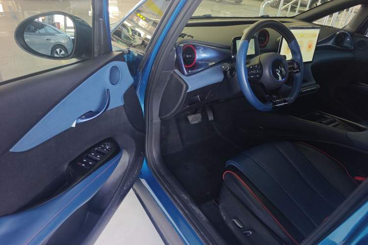 Used BYD Dolphin 2021 405 km Fashion Edition Left Front Seat