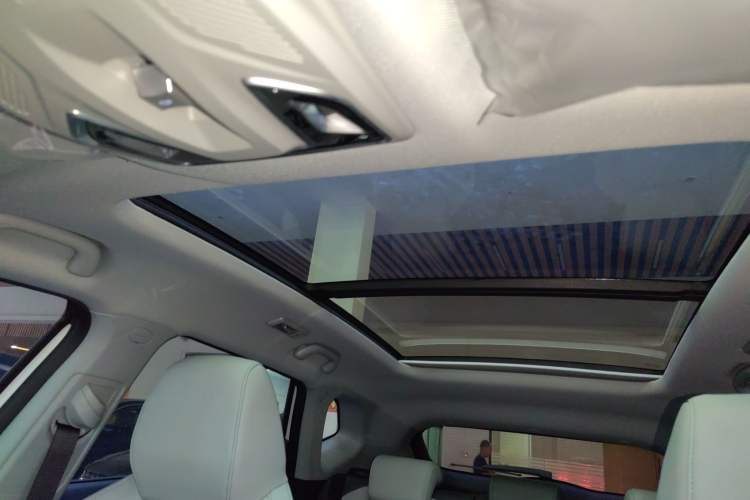 Used Changan UNI-Z 2025 1.5T Premium Edition