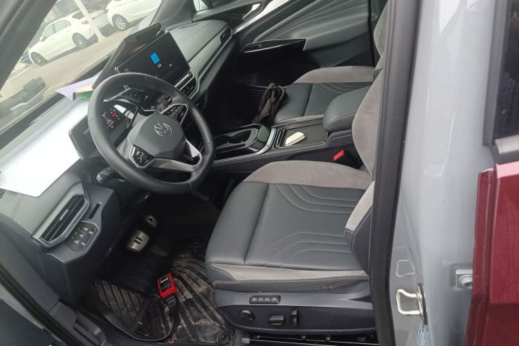 Used Volkswagen ID.4 CROZZ 2022 Long-Range Lite PRO Edition