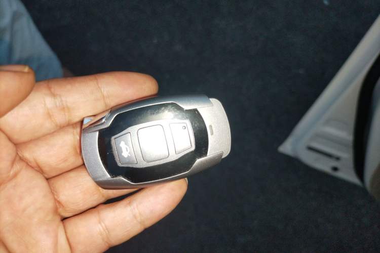 Used BYD e5 2017 300 Prestige Edition
