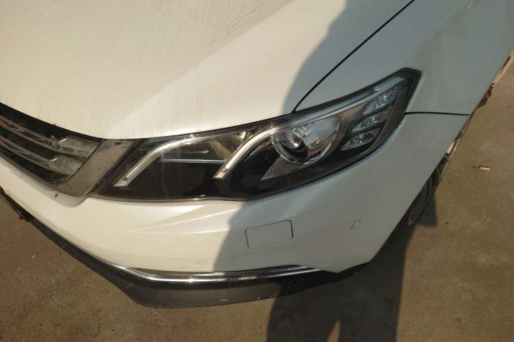 Used Zotye Z700 2016 1.8T DCT Elegant Version
