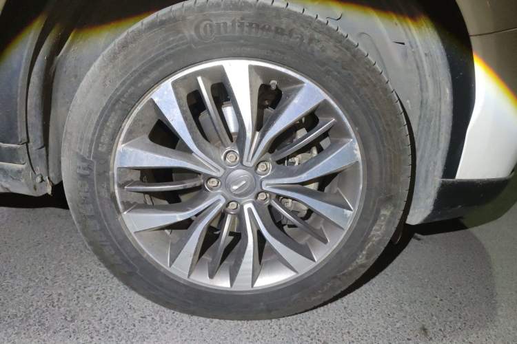 Used GAC Trumpchi GS8 2017 320T Two-Wheel Drive Luxury Smart Connectivity Version (7 Seats)