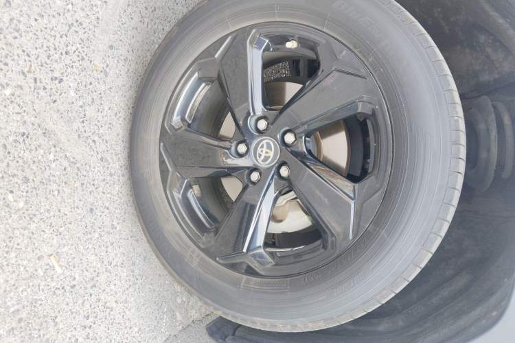 Used Toyota RAV4 2020 Dual-Engine 2.5L E-CVT Two-Wheel Drive Elite Edition