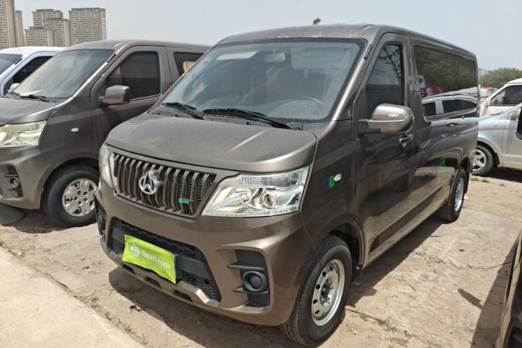 Used CHANGAN KAICHENG Ruixing M60 2023 1.6L CNG Comfort-Grade 6-Seater Passenger Vehicle