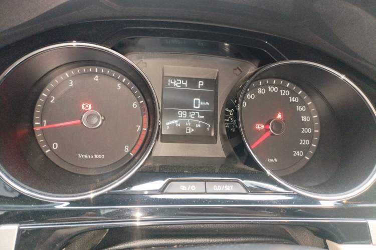 Used Volkswagen Bora 2014 1.6L Automatic Comfort Model
