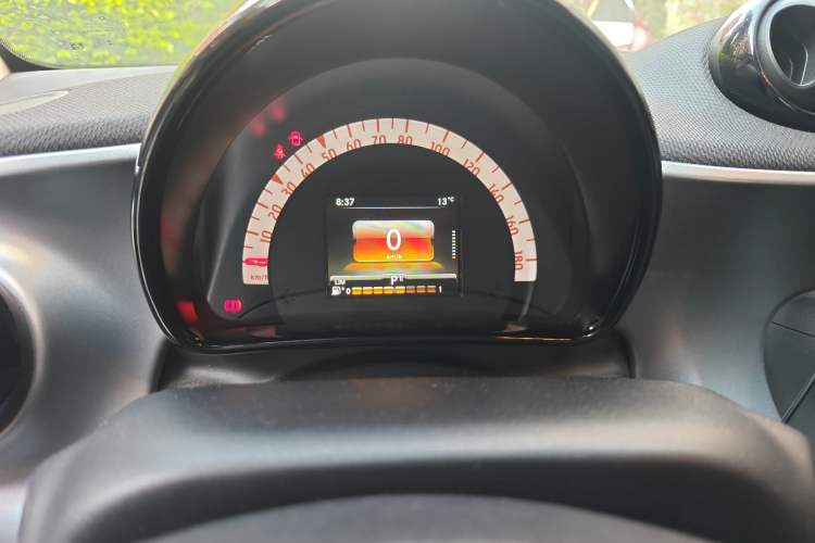 Used smart fortwo 2015 1.0L 52 kW Hardtop Passion Edition Instrument Cluster