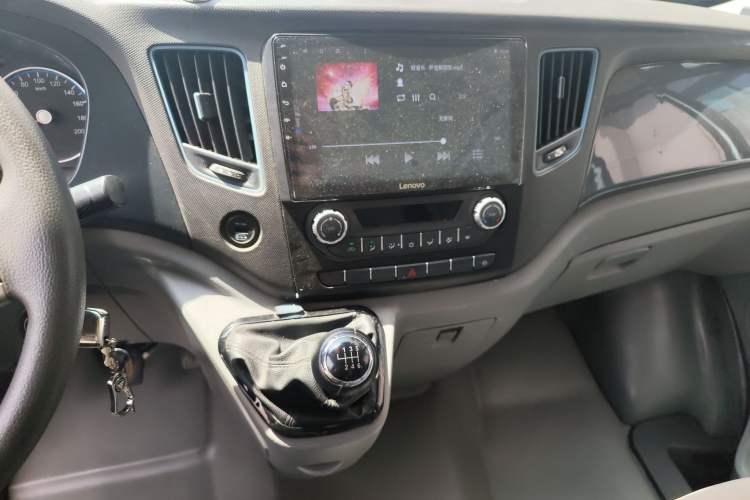 Used Foton Toano 2021 2.0T Manual Tongtu Short Wheelbase Mid-Height 5/6-Seater 4F20TC3
