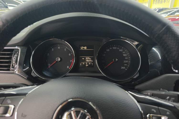 Used Volkswagen Sagitar 2017 1.6L Automatic Comfort Model Instrument Cluster